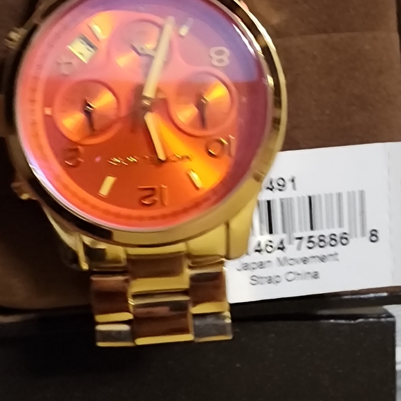 Authentic Michael kors Womens Watch ⌚️ - Picture 2 of 10